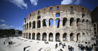 Rihapet për vizitorët Koloseu në Romë/ Korridoret e lashta shndërrohen në një shesh të ri Romën