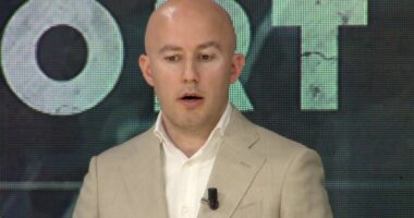 “Izraeli, front të dytë lufte brenda Iranit”, Krisafi: Në shënjestër grupet paramilitare. 98 për qind e dronëve iranianë kapen nga Izraeli