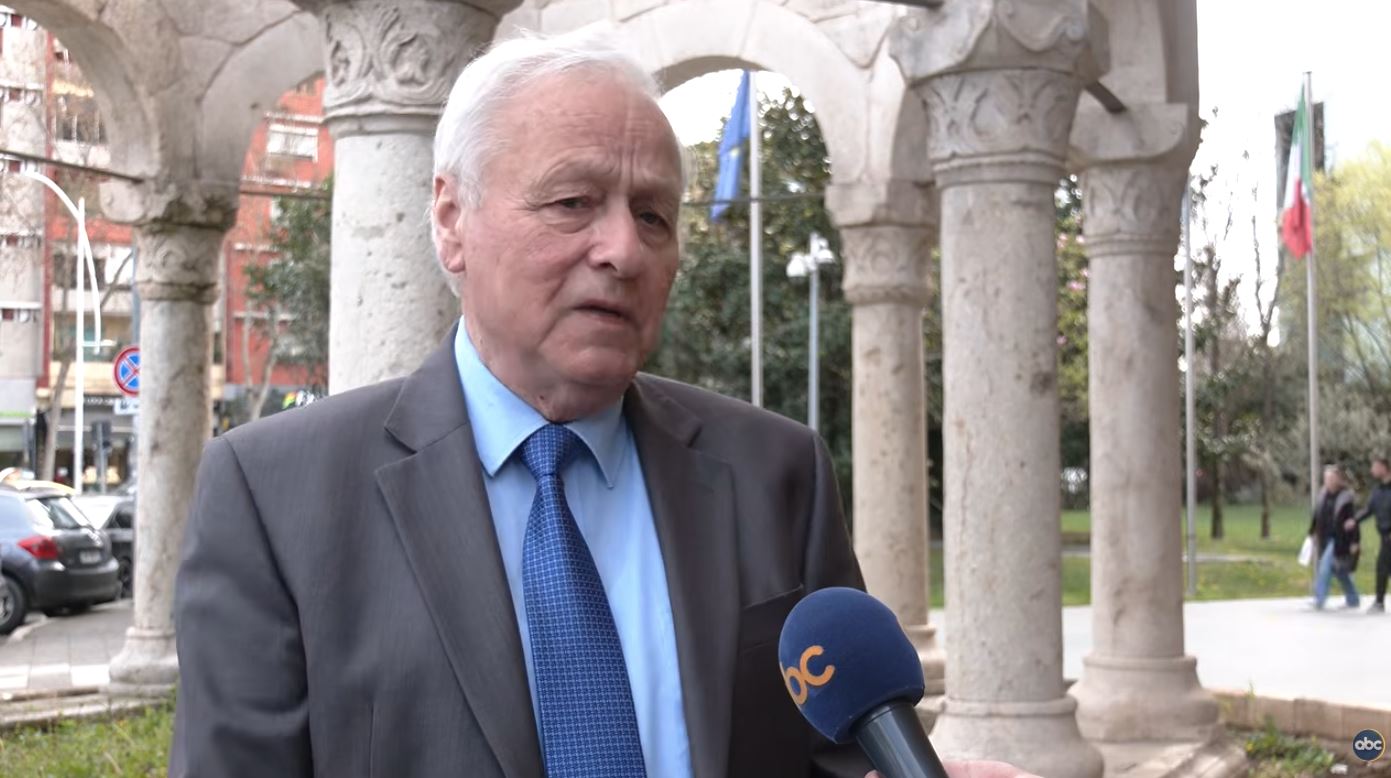 Referendumet, entuziazëm dhe kujdes/ Ekspertët: Mundësi e munguar, por të shmanget përdorimi për axhenda politike