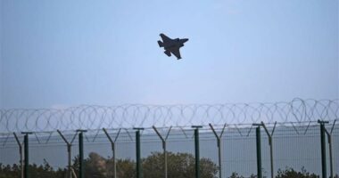 Irani lëshoi dronë, zjarr në rafinerinë e naftës në Arabinë Saudite