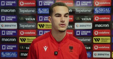 Mehmeti: Krenari që jam këtu/ Lojtari ofensiv kuqezi pritet që të luajë në duelin me Ukrainën