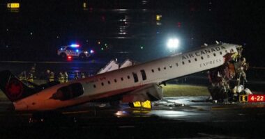 Avioni përplaset në pistë/ New York, përplaset me zjarrfikësen, vritet piloti e 3 të tjerë