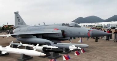 Serbia blen raketa kineze/ Kroacia kërkon reagimin e NATO