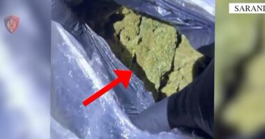 Përshtatën lavazhin për shitje droge, dy të arrestuar në Sarandë