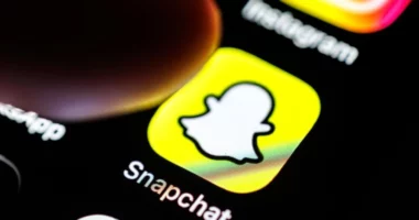 BE hap hetim ndaj Snapchat-it për shkelje të rregullave të sigurisë së fëmijëve dhe privatësisë
