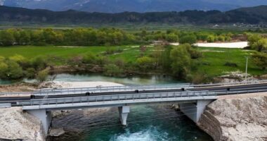 Rama: Drejt përfundimit ura e re mbi lumin Drino, rritet siguria dhe shmangen përmbytjet