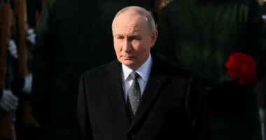 CNN: Rusia po e ndihmon Iranin me taktika të përparuara me dronët