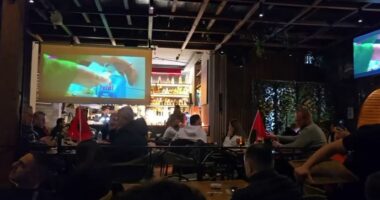 Sfida me Poloninë, vlonjatët ‘vishen’ kuq e zi