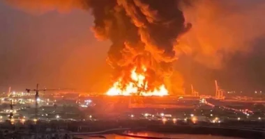 VIDEO/ Goditet nga raketat iraniane baza amerikane në Irak, përfshihet nga flakët