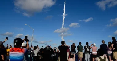 Artemis II/ Fjalët e para nga Kozmosi, astronauti Wiseman: Pamje spektakolare!