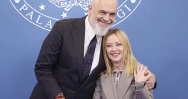 “Marrëveshja për emigrantët ekskluzive e Italisë”, Rama: Shqipëria është një vend i sigurt