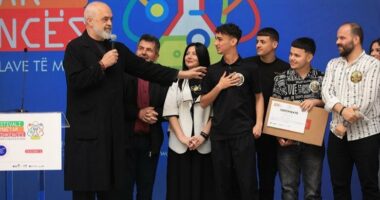 Festivali i Shkencës/ Rama: Kemi nevojë për potencialin e gjeneratës së re! Do rrisim financimet për start up-et