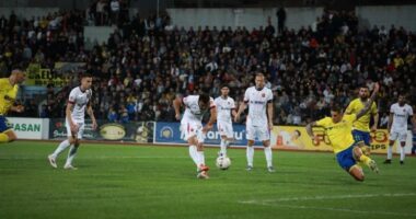 Superliga, Elbasani del në krye/ Sukses i merituar në shtëpi ndaj Vllaznisë, në derbin për titull