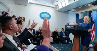 “Libani nuk është pjesë e armëpushimit”/ Shtëpia e Bardhë: Kërcënimi i Iranit është dobësuar ndjeshëm, tani nis faza e negociatave