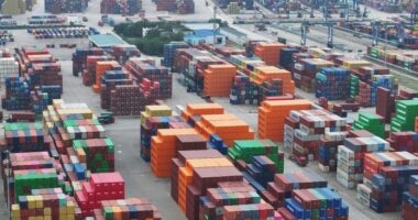 Rritja ekonomike e Kinës tejkalon parashikimet