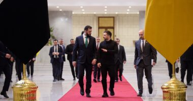 Zelensky në Damask, zhvillon bisedime trepalëshe me Sirinë dhe Turqinë