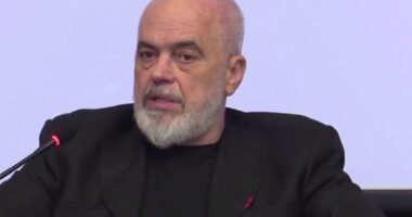 Rama: Jemi refuzuar 3 herë në rrugën drejt BE, nuk i bie çdo brezi që të bëjë histori