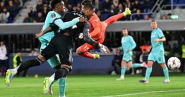 Italia sposton krizën në Europë/ Bologna pranë eliminimit, Aston Villa e mund 3-1 në Europa League