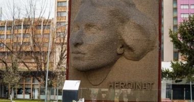 “Ma kthe dritën”/ 14 prilli, kujtesë dhe dinjitet për të mbijetuarit e dhunës seksuale në Kosovë