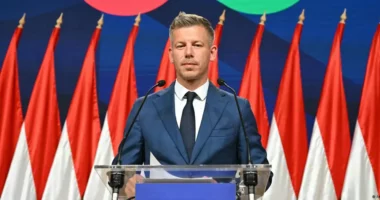 DW: Magyar do të dëbojë ‘migrantët VIP’ të Orban