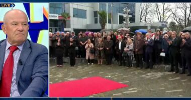 “2 Prilli dhe 21 Janari, si dy pika uji”/ Meçe: Berisha “arkitekt” i të dyja ngjarjeve. Të rihapen hetimet