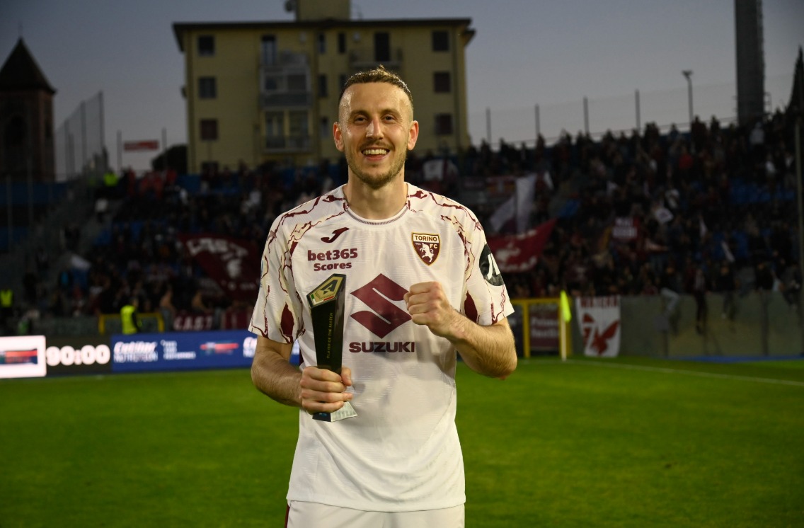 ismajli-eshte-numer-1-mbrojtesi-kuqezi-shpallet-me-i-miri-ne-pisa-torino-ne-serine-a