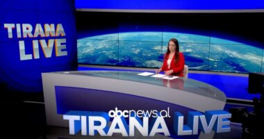 Tirana Live me Rovena Nezirin, (22/04/2026)