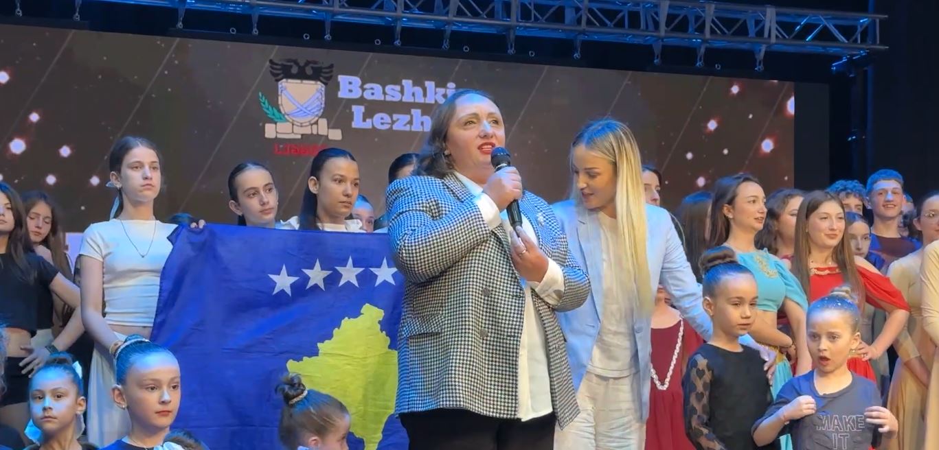  Shtojzovalle Fest   Lezha shndërrohet në një skenë arti me mbi 500 fëmijë në vallëzim