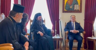 Presidenti Begaj uron nga Korça: Gëzuar Pashkën, të bëhemi më solidarë me njëri-tjetrin!