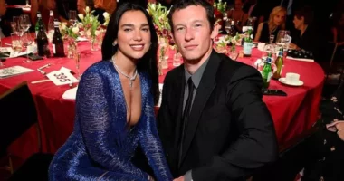 Dasmë në horizont?! Dua Lipa ndez spekulimet për një ceremoni luksoze në Palermo