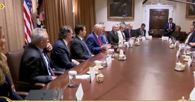 FED nuk ndryshon normat e interesit/ Por sinjalizon lehtësim të politikës monetare në vijim