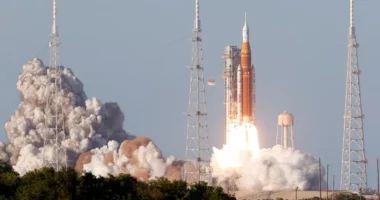 Artemis II/ Shkruhet historia, NASA: Po kthehemi në Hënë!