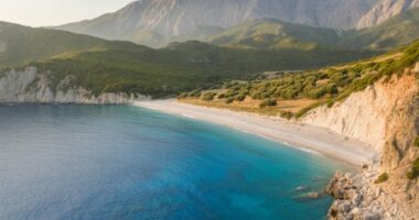 “Travel and Tour World”: Shqipëria, një histori suksesi në turizëm