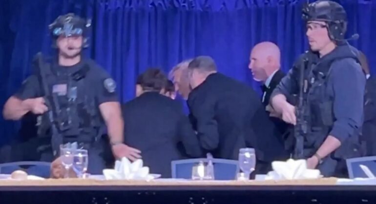 VIDEO  Të shtëna me armë në  Darkën e Korrespodentëve  në Shtëpinë e Bardhë  presidenti Trump evakuohet me urgjencë