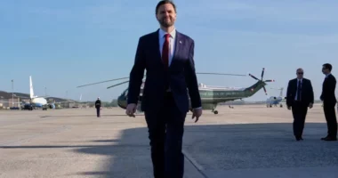 JD Vance dhe delegacioni amerikan rrugës për në Pakistan