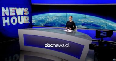 News Hour me Kasandra Pali, (15/04/2026)