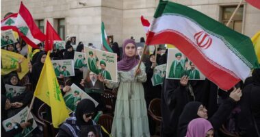 Shtëpia e Bardhë: Nuk ka “afat të prerë” për përfundimin e luftës me Iranin