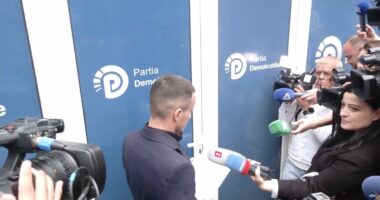 Dera e mbyllur blu/ PD nuk pranon kandidimet për Salianjin, Kokalarin e Balliun