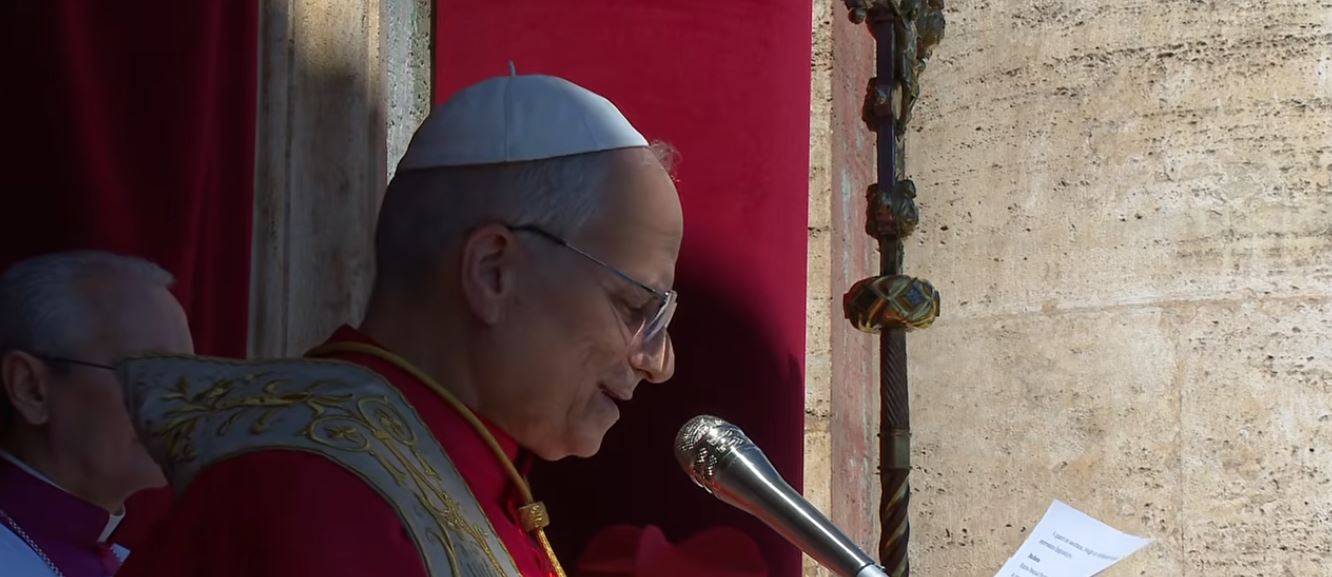 Kremtohet Pashka katolike  Vatikan  Papa mban meshën Urbi et Orbi