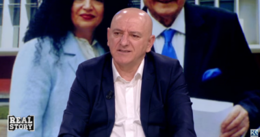 “Moszgjidhjet i ka kthyer në ves”/ Bejko tregon 2 arsyet pse demokratët vazhdojnë trokasin te dera e Berishës