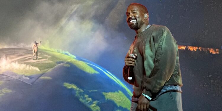 Rama ndan lajmin  Kanye West vjen në Tiranë më 11 korrik  koncert LIVE