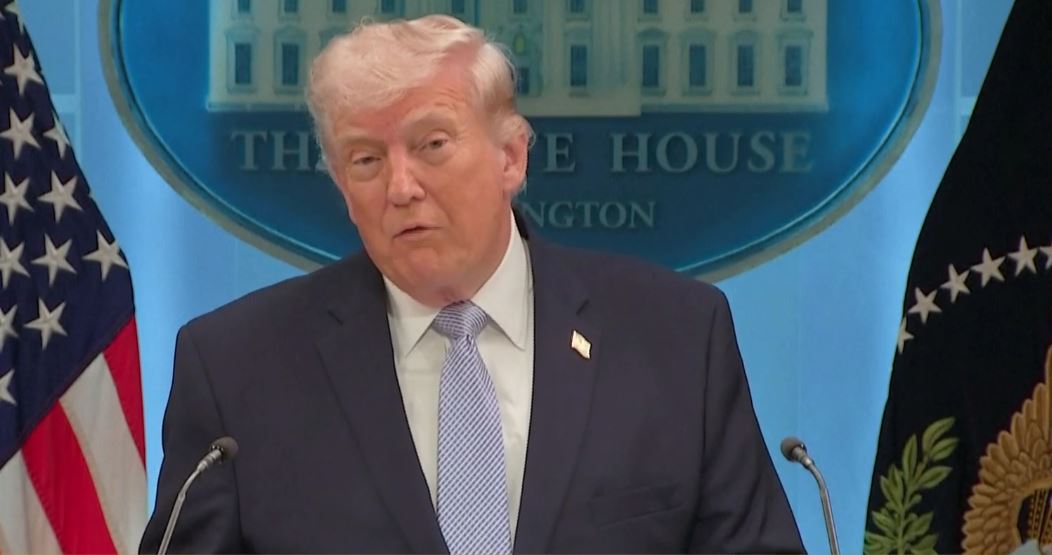 Trump flet për misionin e shpëtimit të pilotit: Shfaqje e jashtëzakonshme e fuqisë së ushtrisë amerikane