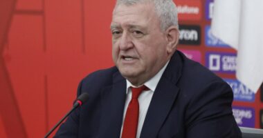 Duka shtyn çështjen “Sylvinho”/ Presidenti i FSHF: Për trajnerin vendosim pas miqësoreve të qershorit