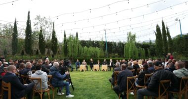 Paketa e Maleve/ Rama: Potenciali i Shqipërisë, i jashtëzakonshëm. Bizneset të shohin çmimet dhe kulturën e shërbimit