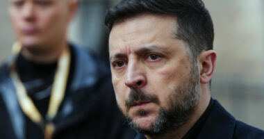 Zelensky zotohet të zgjerojë rrezen e sulmeve ndaj Rusisë