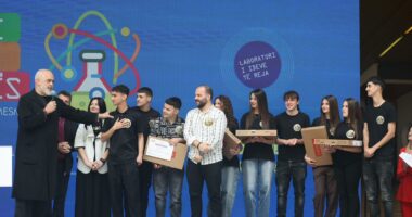 Festivali i Shkencës/ Rama: Kemi nevojë për potencialin e gjeneratës së re! Do rrisim financimet për start up-et