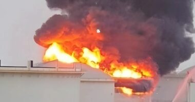 Sulmohet kompleksi i naftës në Bahrein