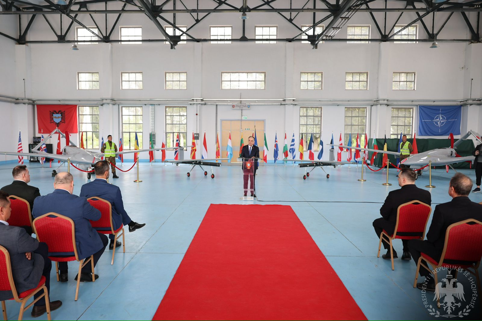 Begaj në 75 vjetorin e Aviacionit Ushtarak  Nga transformimi historik te modernizimi sipas standardeve të NATO s