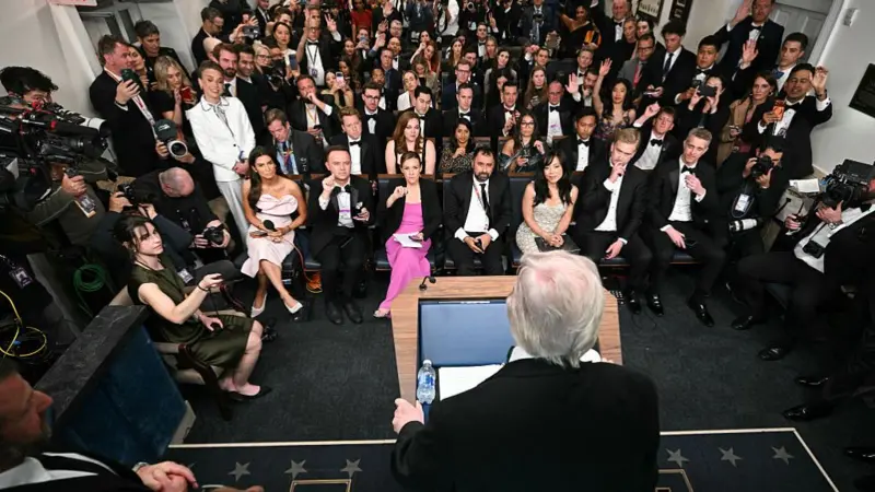 Sulmi me armë në Shtëpinë e Bardhë  Reagon Trump  Këta janë njerëz të çmendur dhe duhet të merren masa