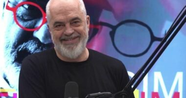 Ulja e akcizës me 20%/ Çmimi i naftës, Rama: Do mbetet në fuqi deri në stabilizimin e plotë të situatës